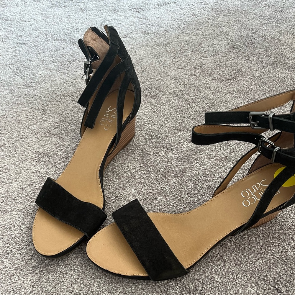 NEW- Franco Sarto Black Suede Wedge Sandal - 9